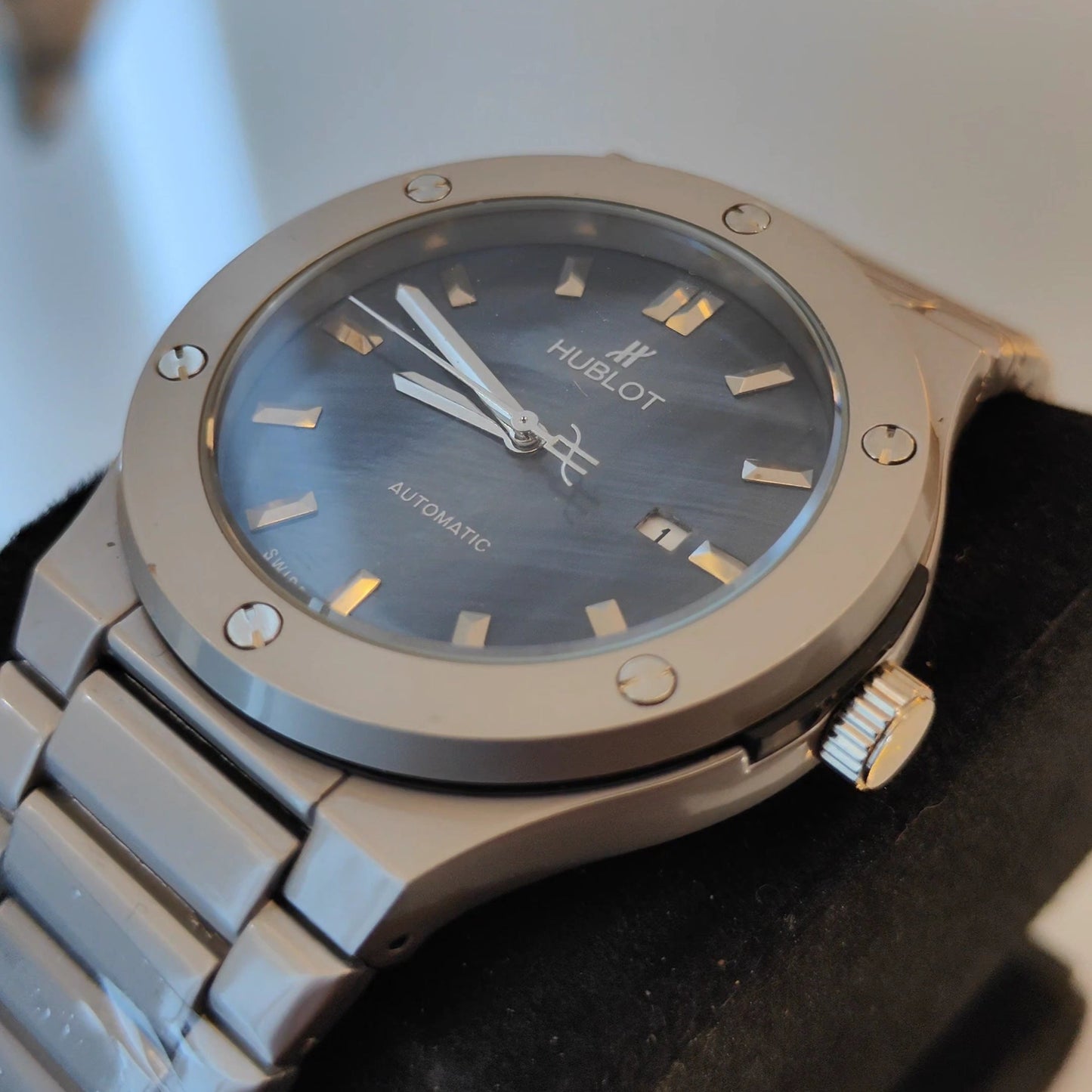 HB CLASSIC FUSION MINERAL STONE DIAL