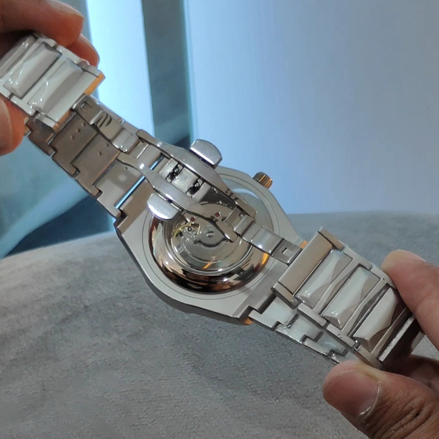 HUBLOT SEMI AUTO CHRONOGRAPH MATT BODY BLUE DIAL
