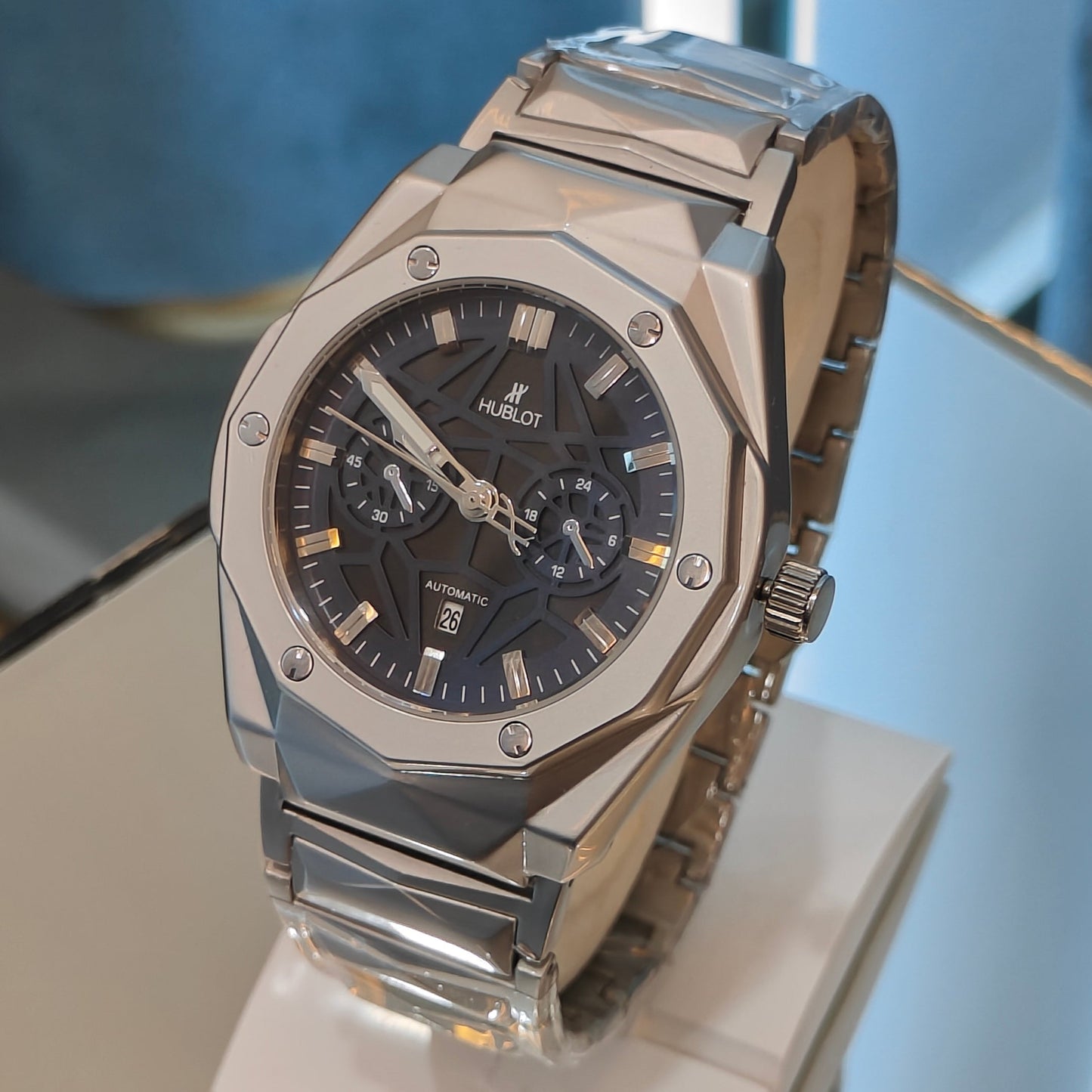 HUBLOT SEMI AUTO CHRONOGRAPH MATT BODY BLUE DIAL
