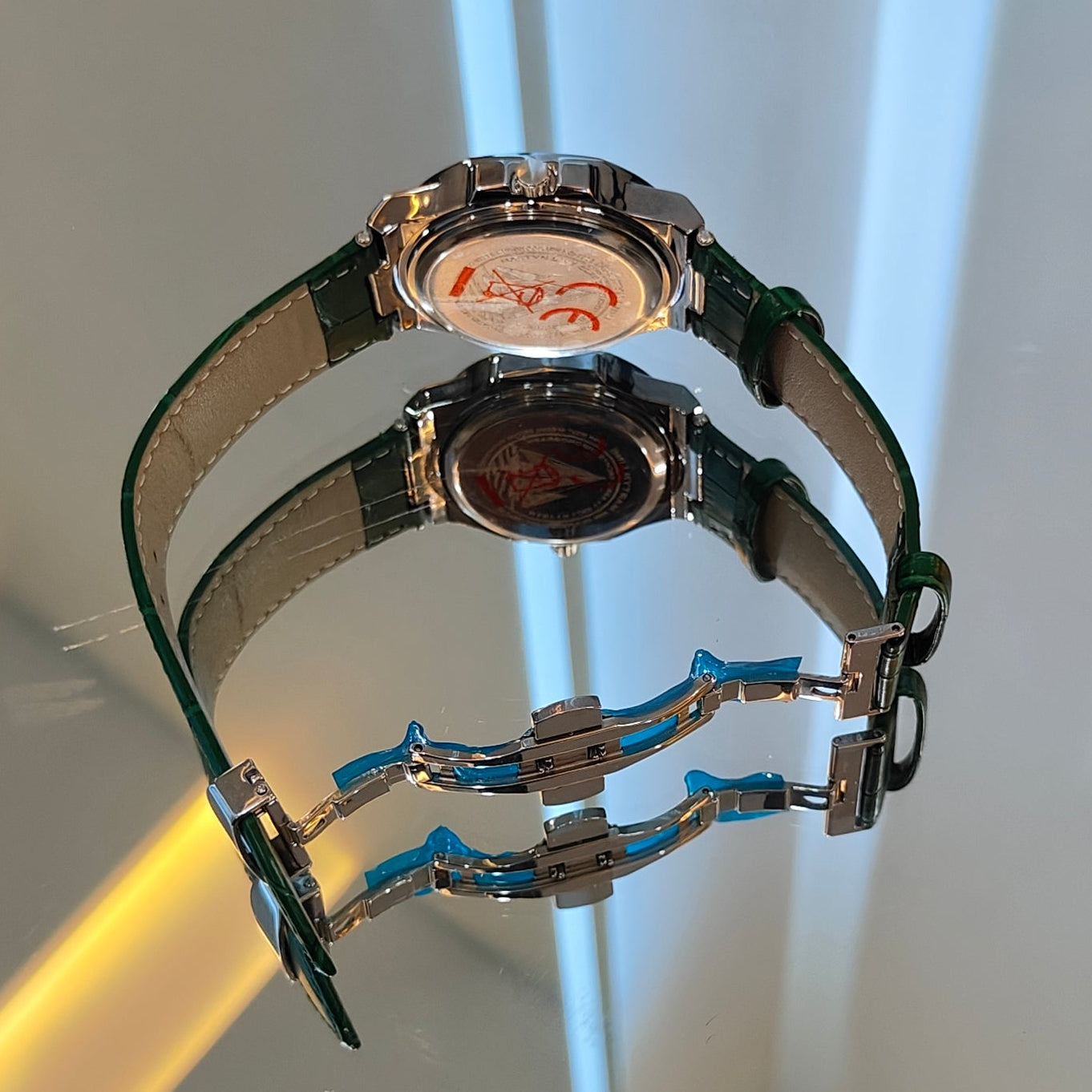 MARTYN Strap Butterfly Clasp Watch Green